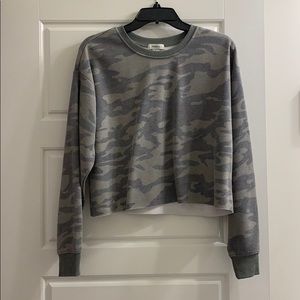 Cropped Camo Sweatshirt